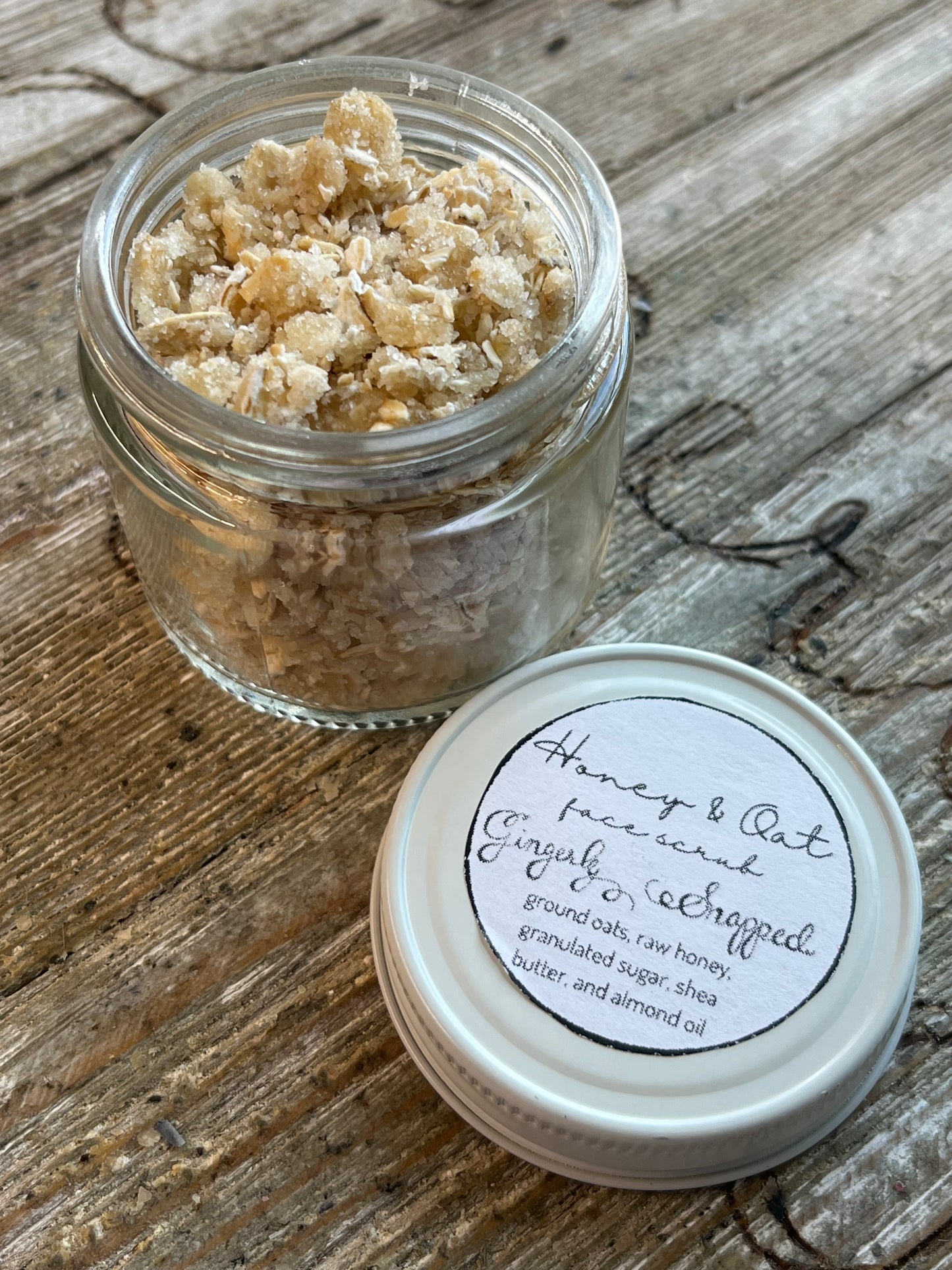 Honey & Oat Face Scrub